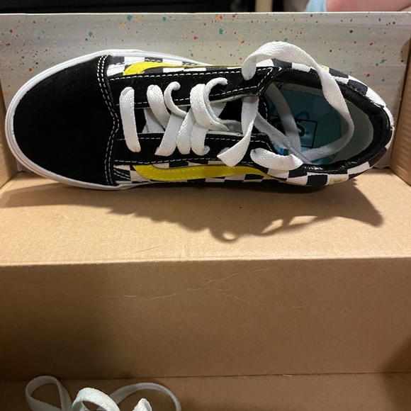 Vans x Spongebob Skate Shoes - Picture 7 of 11